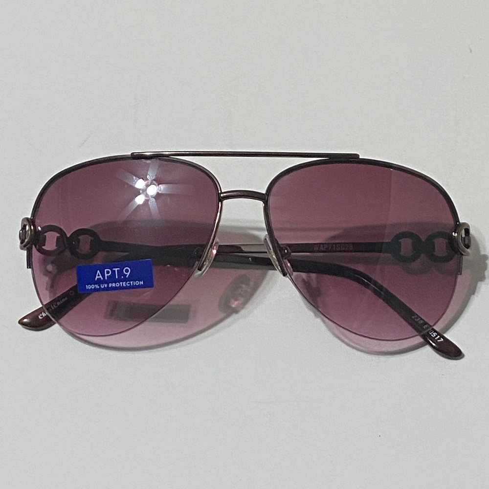 NWT Apt. 9 Rose Tinted Sunglasses with Rose Gold Frames